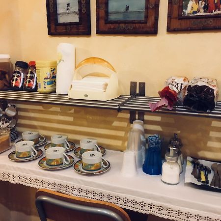 Momi Bed And Breakfast Rome Bagian luar foto