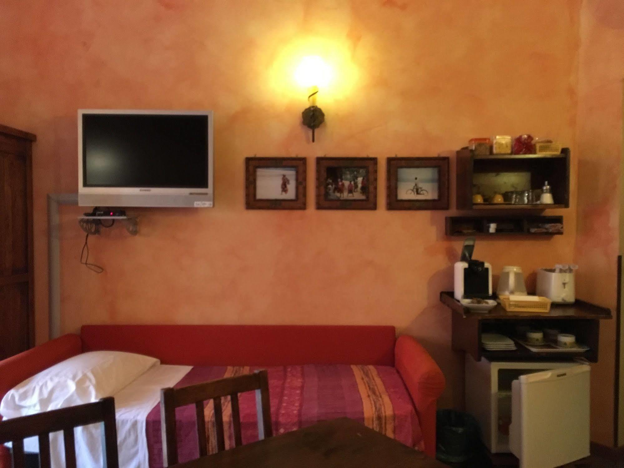 Momi Bed And Breakfast Rome Bagian luar foto