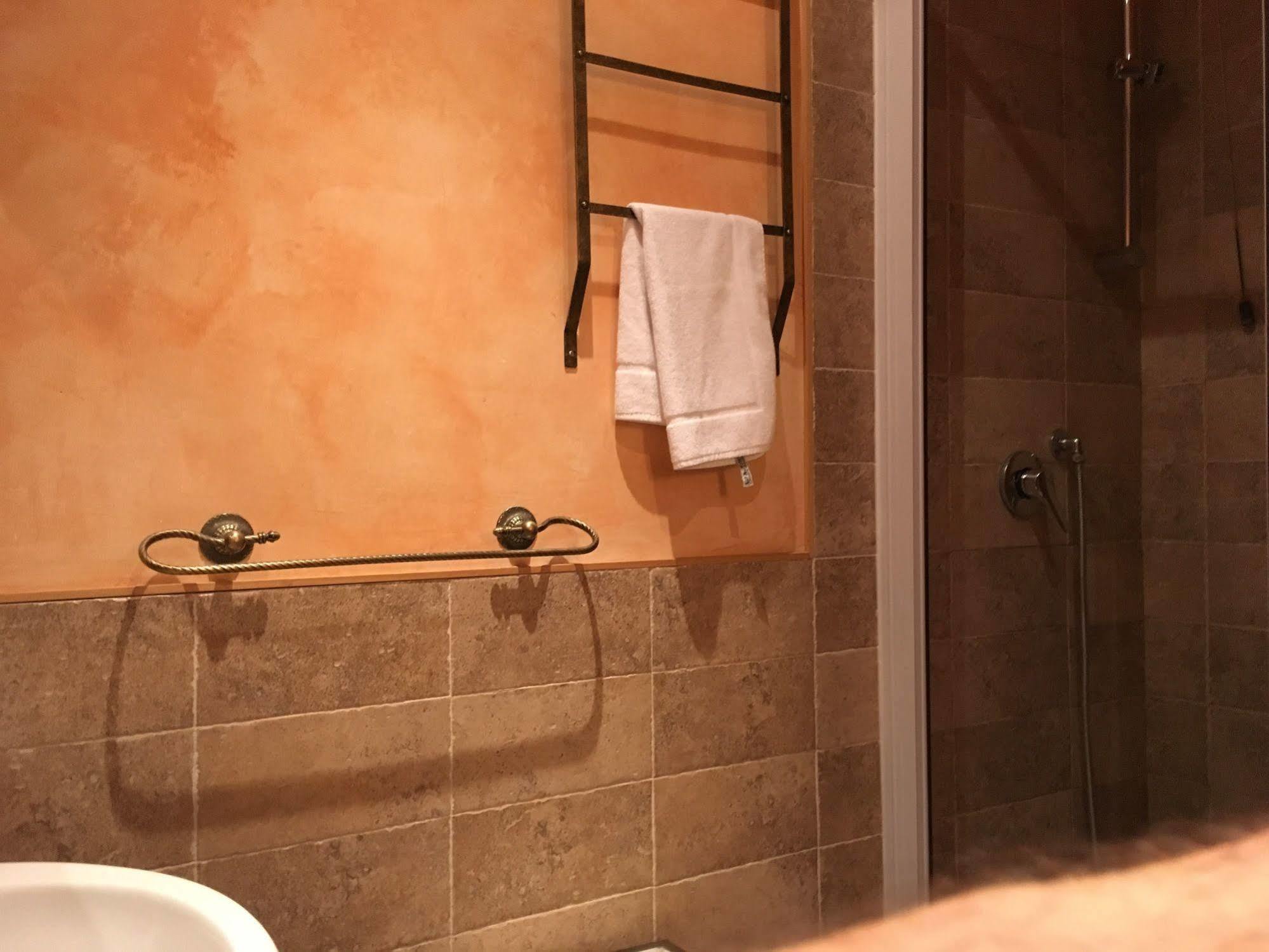 Momi Bed And Breakfast Rome Bagian luar foto