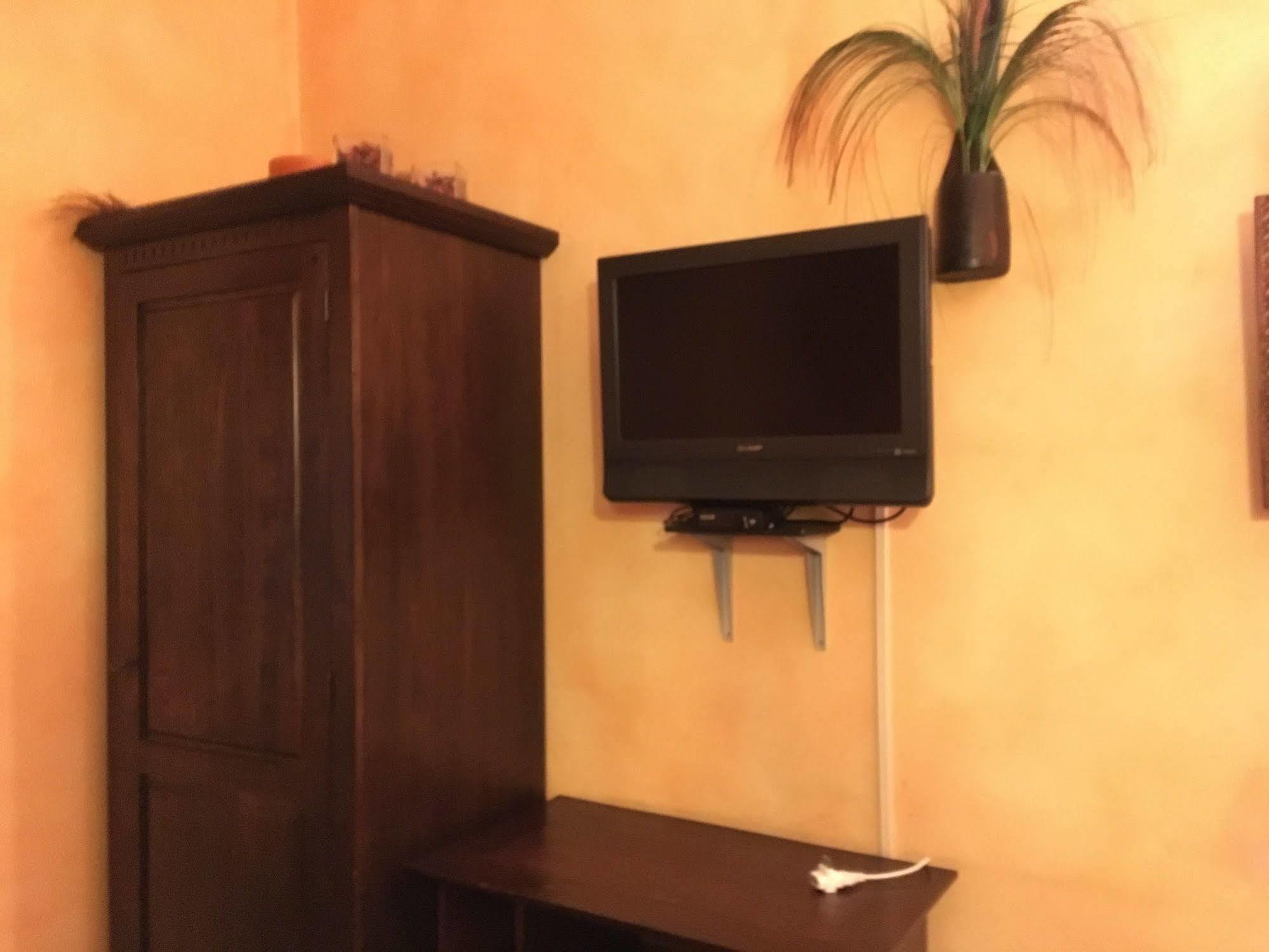 Momi Bed And Breakfast Rome Bagian luar foto